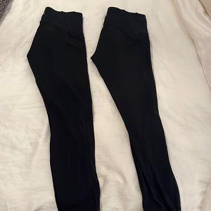 Hardly worn lululemon crops both size 6